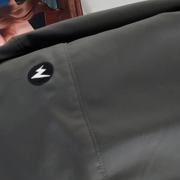 𝅺MARMOT jacket - Picture 6 of 7